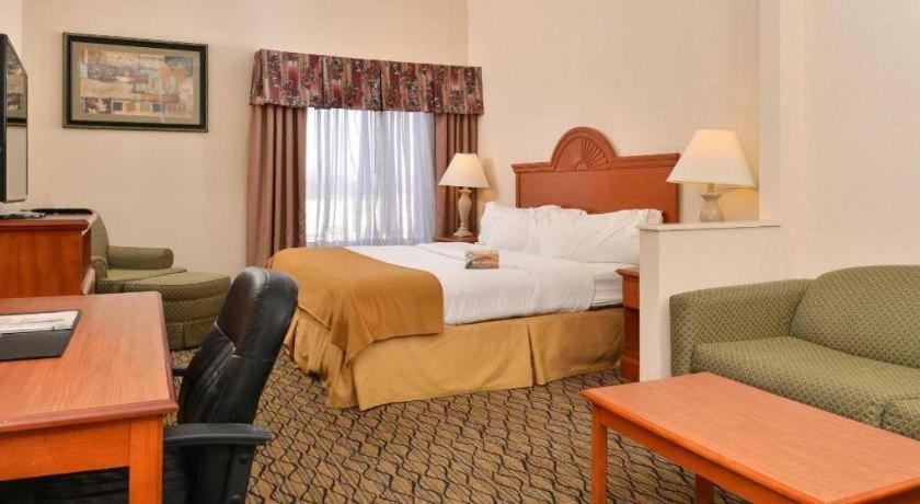 Quality Inn & Suites Jefferson City Esterno foto